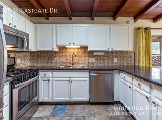 2725 N Eastgate Dr, Tucson, AZ 85712