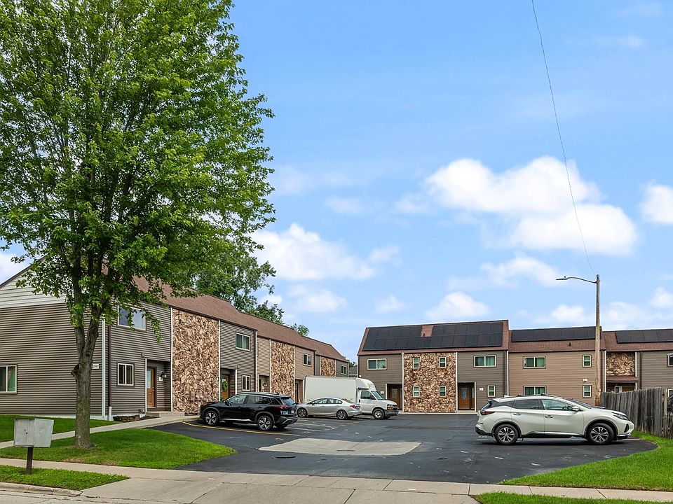 1st image of 1747 Oakdale Ave