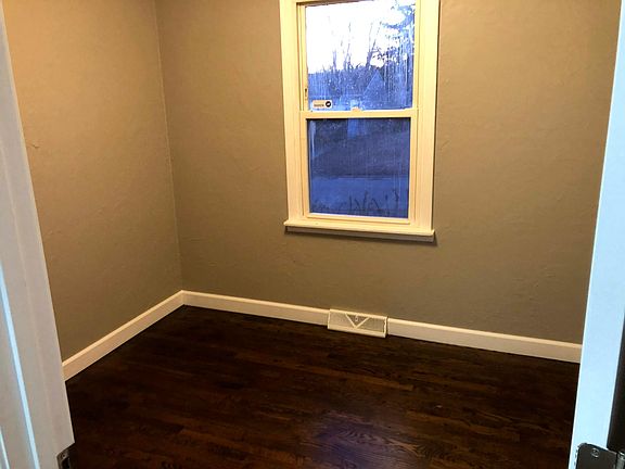 2nd image of 9801 Donnelly Ave