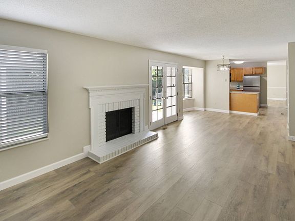 2nd image of 1392 Justerini Dr