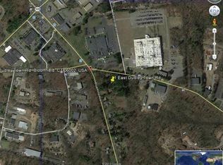1 E Dudley Town Rd, Bloomfield, CT 06002