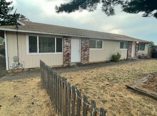 303 NW Cary St, Estacada, OR 97023
