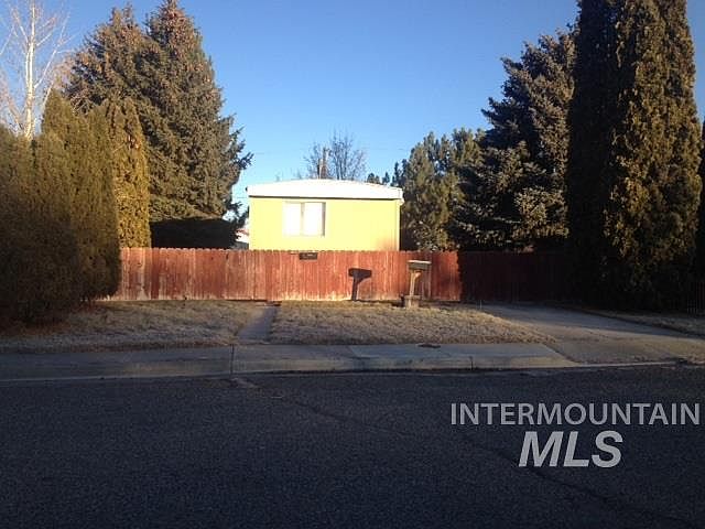 1st image of 3569 Upland St
