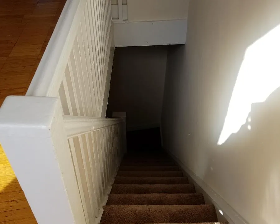 private entrance steps