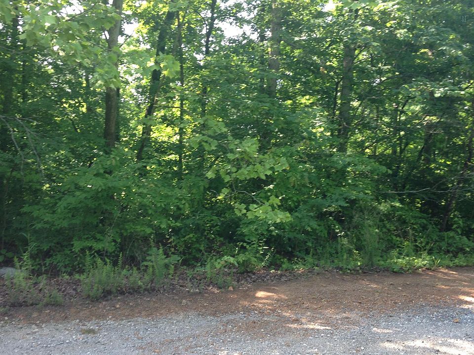 1st image of 4 Sunnyside Dr