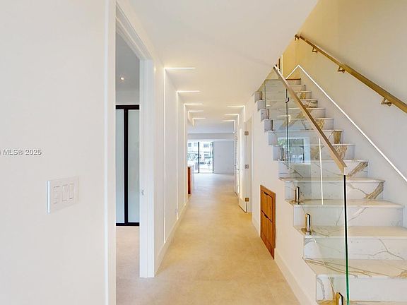5th image of 3522 NE 167th St #7