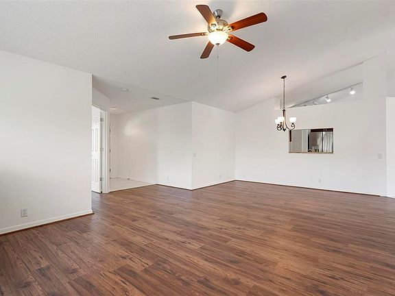 5th image of 5368 KELLY DRIVE #17