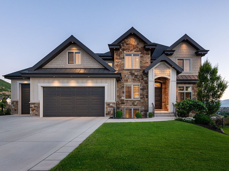 1st image of 12056 S Cortina Crest Dr
