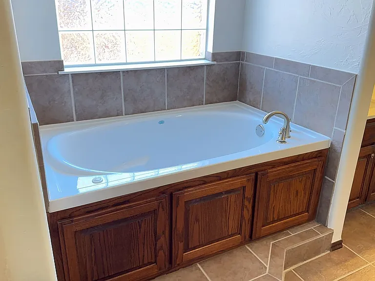 9200 Stacy Lynn Ln — Photo 12