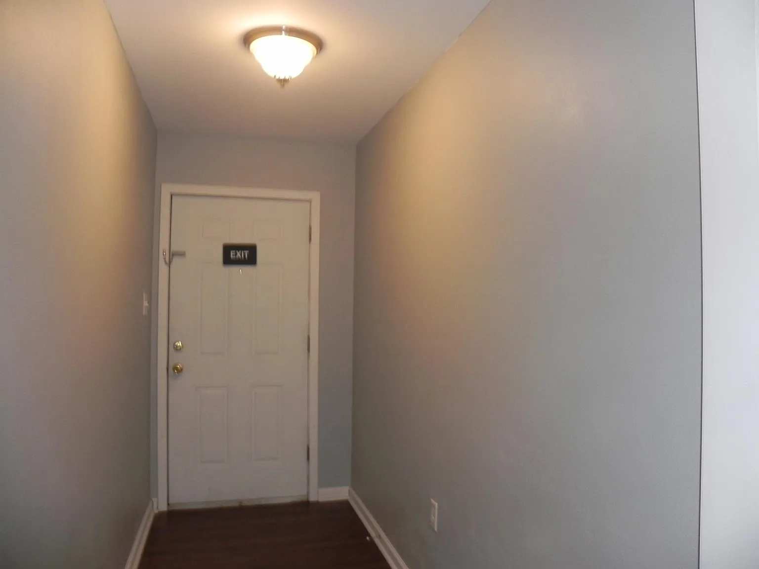15246 Tiger Bend Rd — Photo 4