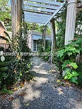 2nd image of 3940 Main Cottage