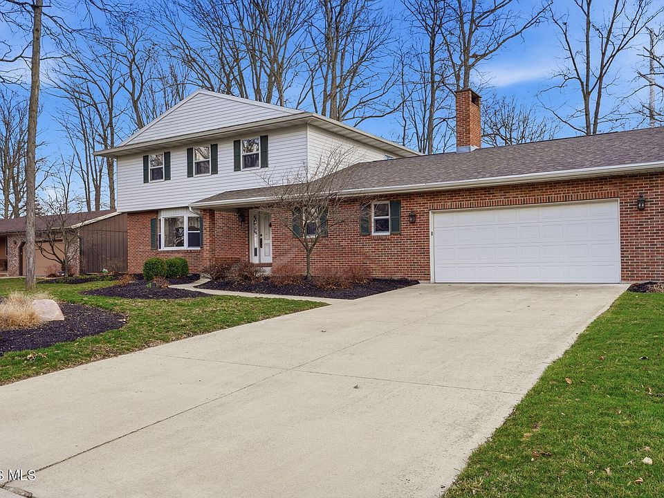 1st image of 3237 Gleneagle Dr