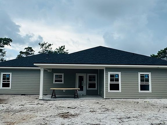 4th image of 338 Magnolia Ct