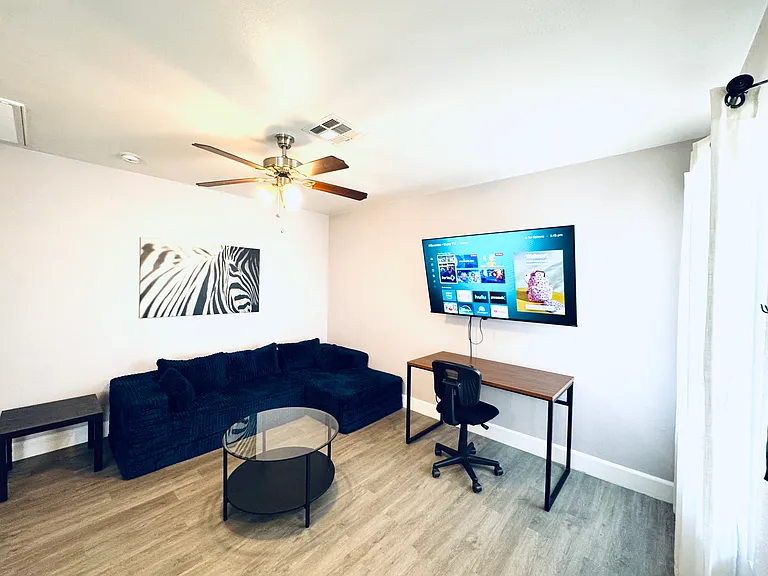 2720 Menlo Square Dr #D — Photo 1