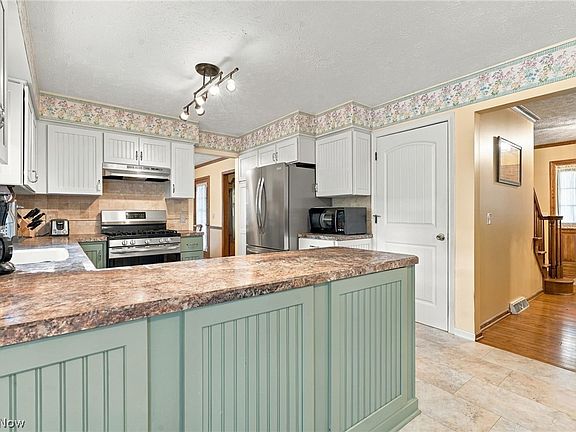 4th image of 4191 Georgia St NW