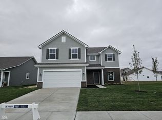 276 Oakswept Way, Greenfield, IN 46140