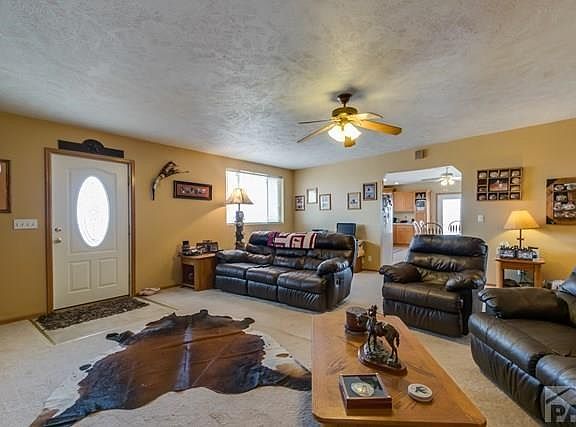 3rd image of 4716 44th Ln