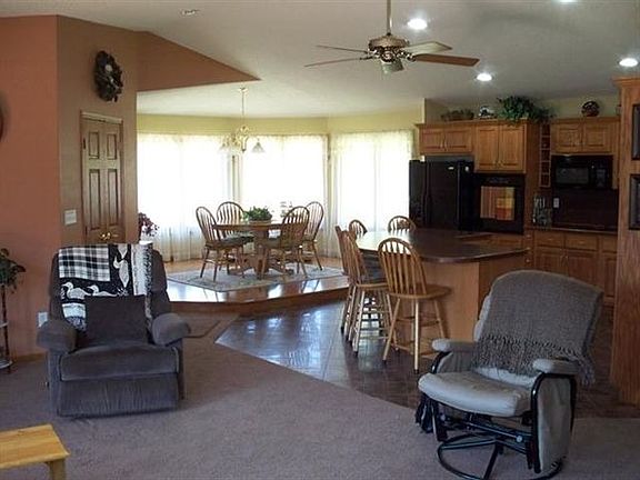 4th image of 3225 Lady Nicole Ln