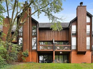 4830 Crazy Horse Ln, Westerville, OH 43081