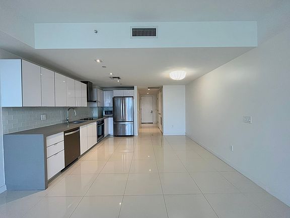 4th image of 1600 NE 1st Ave APT 3102