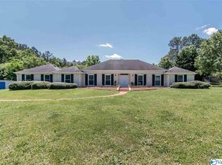 804 Lawrence Ave, Albertville, AL 35951