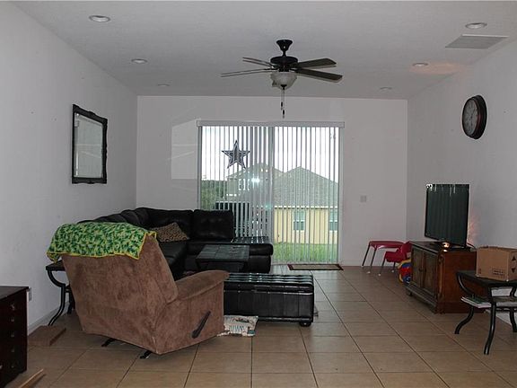 3rd image of 2623 Limerick Cir