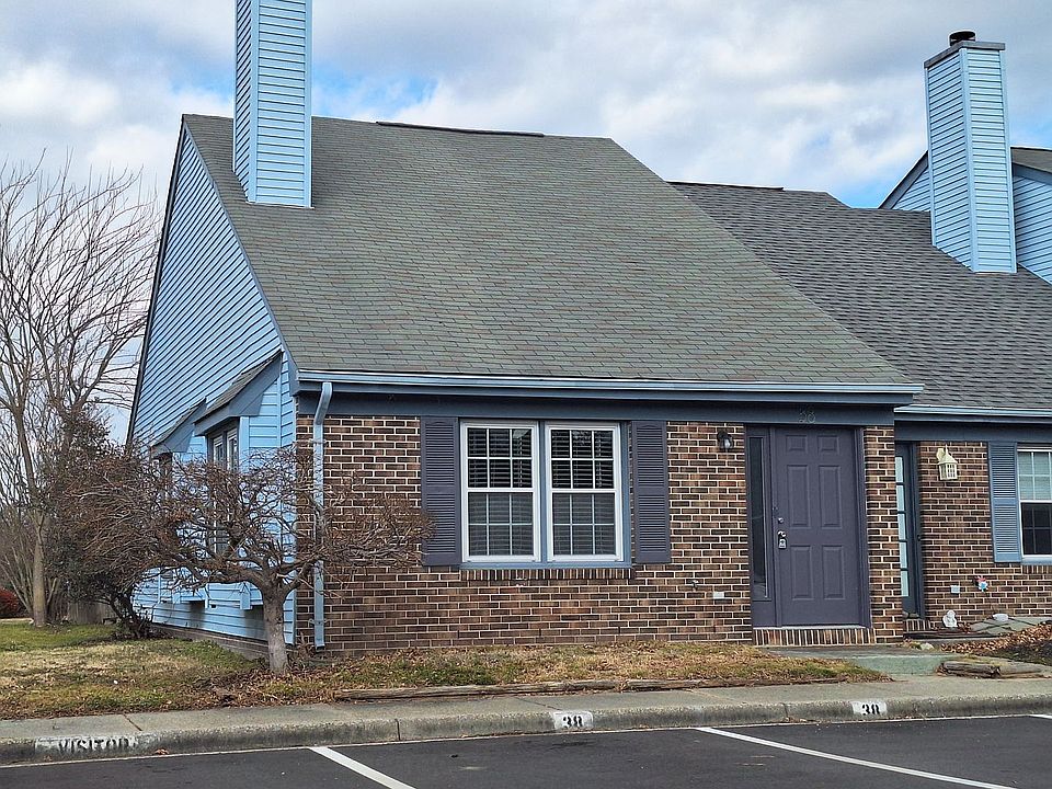 1st image of 38 Parkway Dr