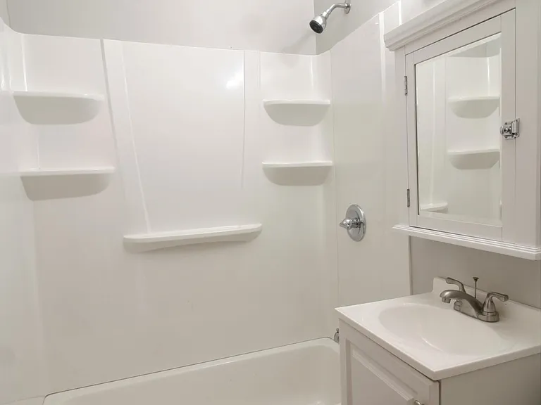 467 Hevey St #2 — Photo 9