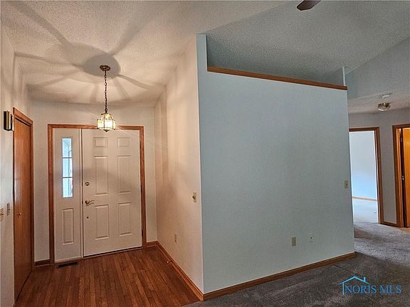 2nd image of 179 Meadowbrook Dr
