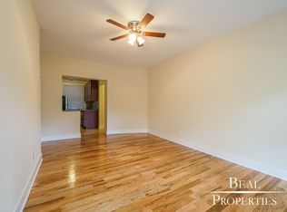 1033 Dempster St #W1, Evanston, IL 60201