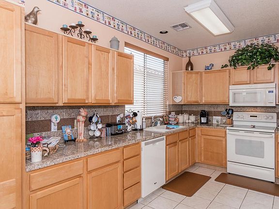 3rd image of 7746 W Cathedral Canyon Dr
