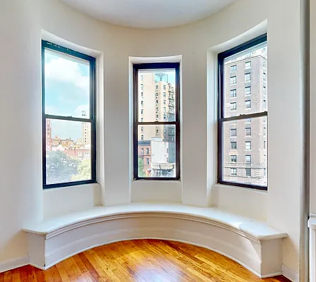 Rented by 346 Realty Group LLC | media 4