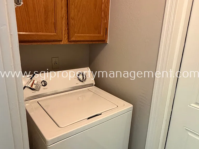 945 N Pasadena St #53 — Photo 13
