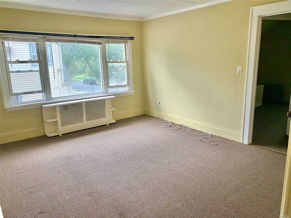 1st image of 47 Wood St APT 2