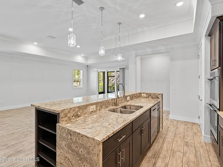 82 Hubble Ln — Photo 11