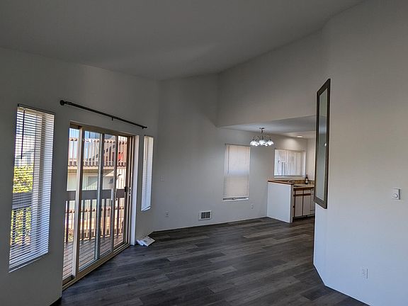 3rd image of 12711 SE 42nd St #11B