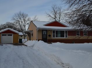 5919 York Ave N, Brooklyn Center, MN 55429