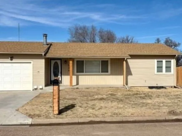 624 W Chestnut St, Ness City, KS 67560