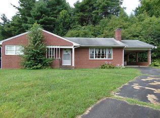 1711 Dan River Rd, Meadows Of Dan, VA 24120