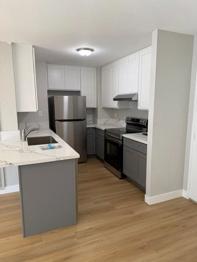 Beachfront Living at 1750 E. Ocean Blvd #303! — Photo 4