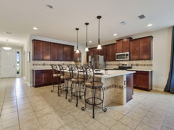2nd image of 3602 Duck Pond Ct
