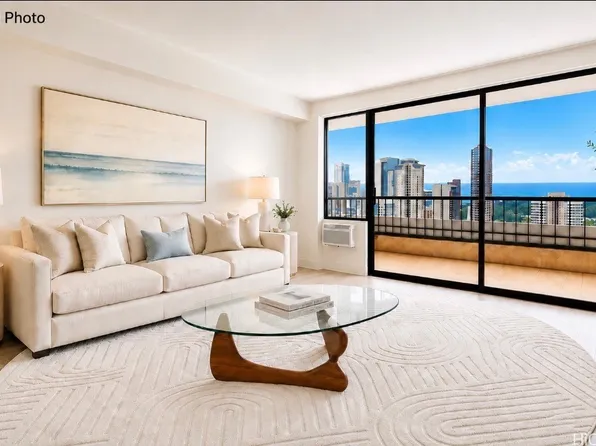 2333 Kapiolani Blvd APT 2609, Honolulu, HI 96826