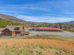 1866 Newsome Gap Rd, Rising Fawn, GA 30738