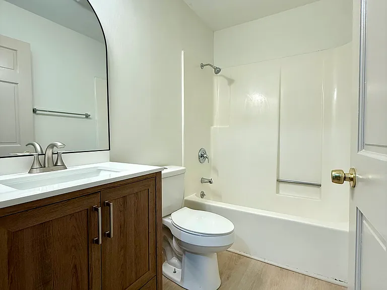 1915 Waldens Edge Way #1915 — Photo 7
