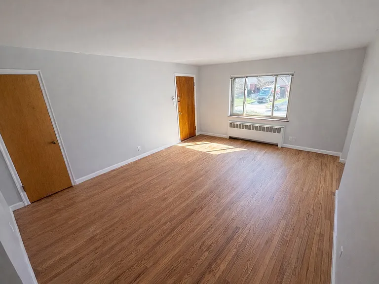 4112 Paxton Ave #1 — Photo 3