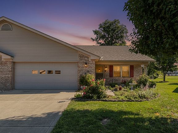 2nd image of 4028 Oakfield Dr