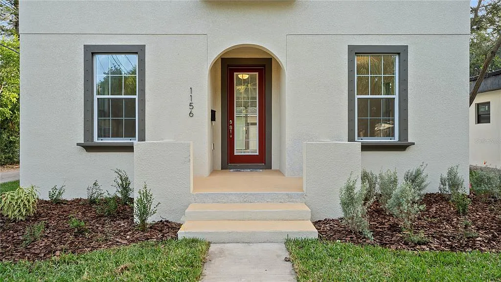 3 bed, 3.0 bath, 2178 sqft, $3,600 — Photo 2
