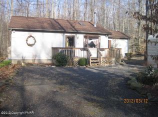 275 Maxatawny Dr, Pocono Lake, PA 18347