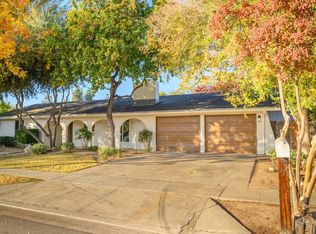 3028 W San Madele Ave, Fresno, CA