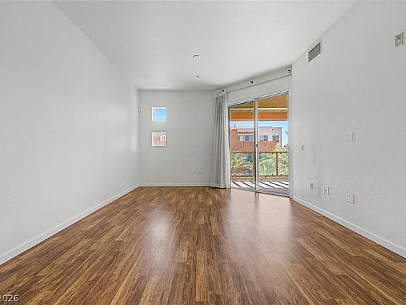 5th image of 15 E Agate Ave Unit 406